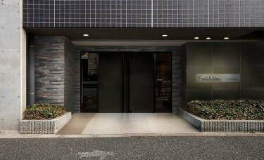 レジディア中目黒Ⅱの外観|建物入り口
