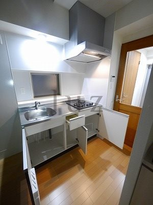 エフパークレジデンス横浜反町3261のキッチン