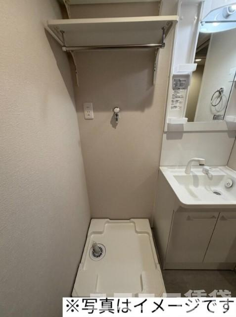 江戸川区春江町３丁目のアパートの洗面所