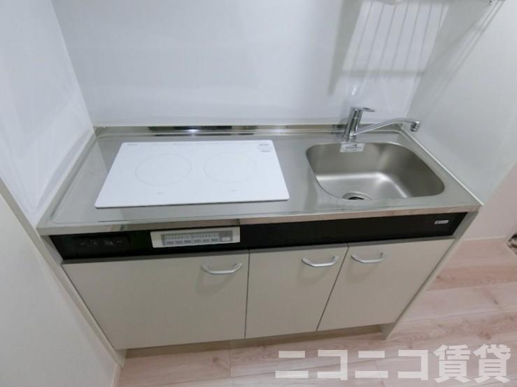川崎市川崎区川中島１丁目のアパートのキッチン|別号室イメージの為、現状を優先致します。