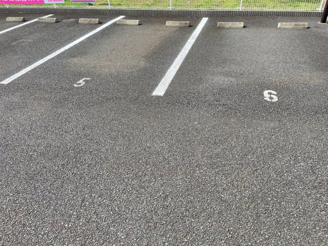レイクビレッヂの駐車場