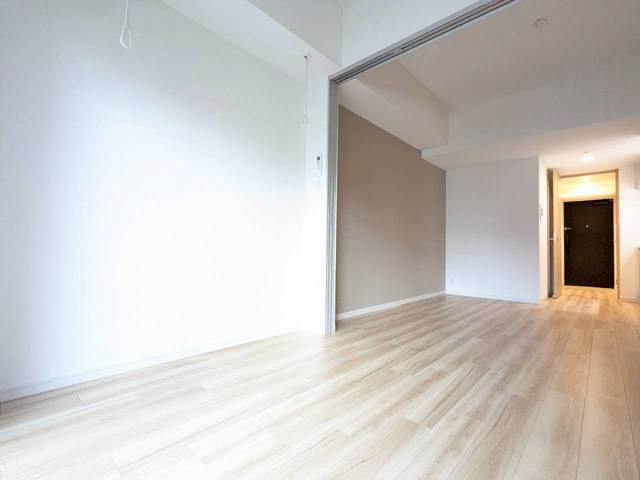 Ｓ－ＲＥＳＩＤＥＮＣＥ観音公園ａｌｏｒｉａの居間・リビング