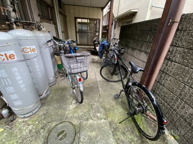 ヴィラ奥戸の設備|駐輪場☆