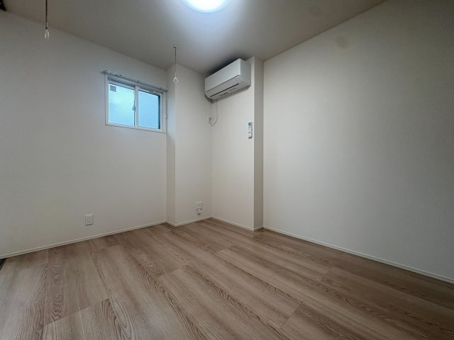 D-ROOM 分梅の洋室