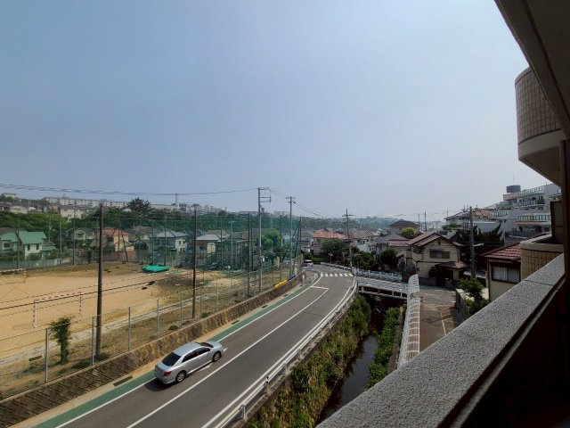 ライオンズマンション朝霧北の展望