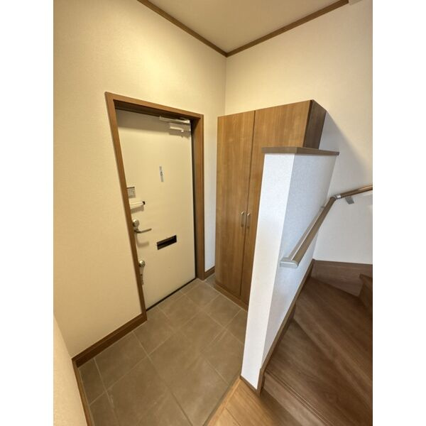 シェモアの玄関