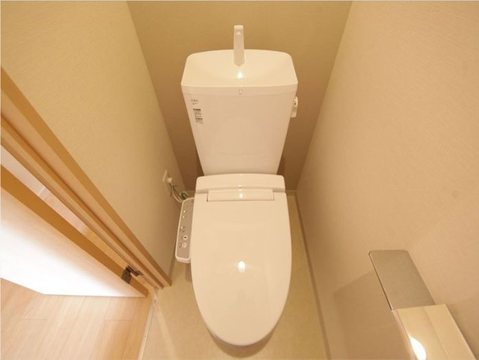 名古屋市東区葵１丁目の賃貸マンションのトイレ