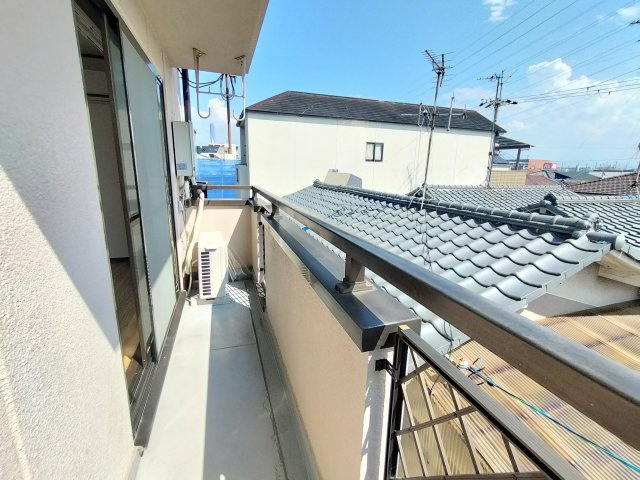 メゾニティクイーンのバルコニー