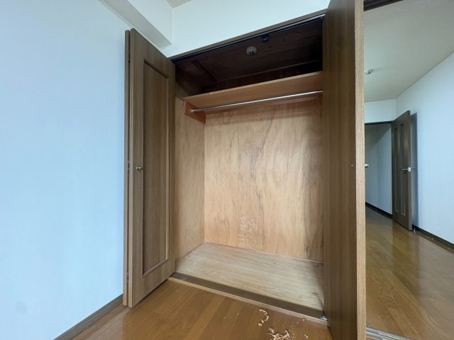 狛江市中和泉５丁目の賃貸マンションの収納|洗濯パン