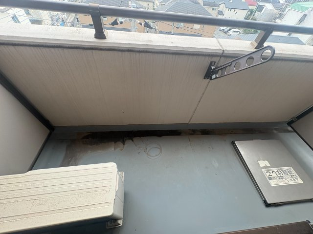 狛江市中和泉５丁目の賃貸マンションのバルコニー