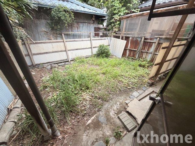 明香住宅の庭