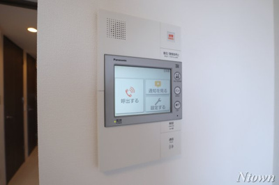 【セキュリティ】 | メイクスアート太閤通 | モニター付きインターホンです