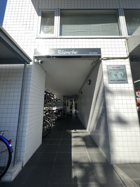 Ｂｅｌｌｅ　Ｂｌａｎｃｈｅのエントランス