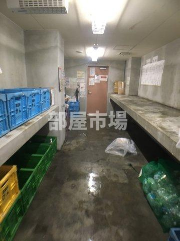 ライジングプレイス浅草参番館のその他共用部分|敷地内ゴミ置き場