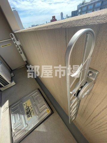 ライジングプレイス浅草参番館のバルコニー