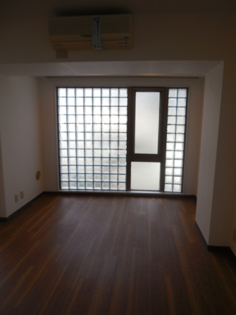 プチヒルズ西小山の居間・リビング