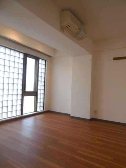 プチヒルズ西小山の居間・リビング
