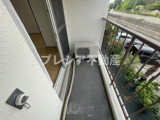 恒風園マンションのバルコニー
