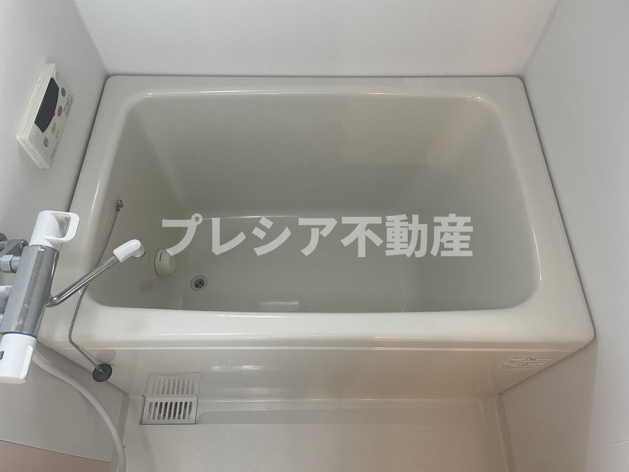 恒風園マンションの浴室