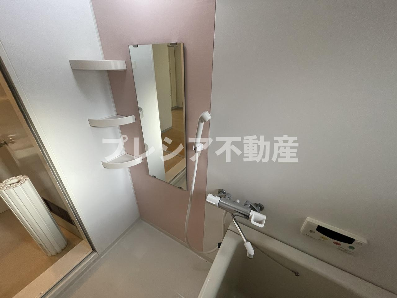 恒風園マンションの浴室