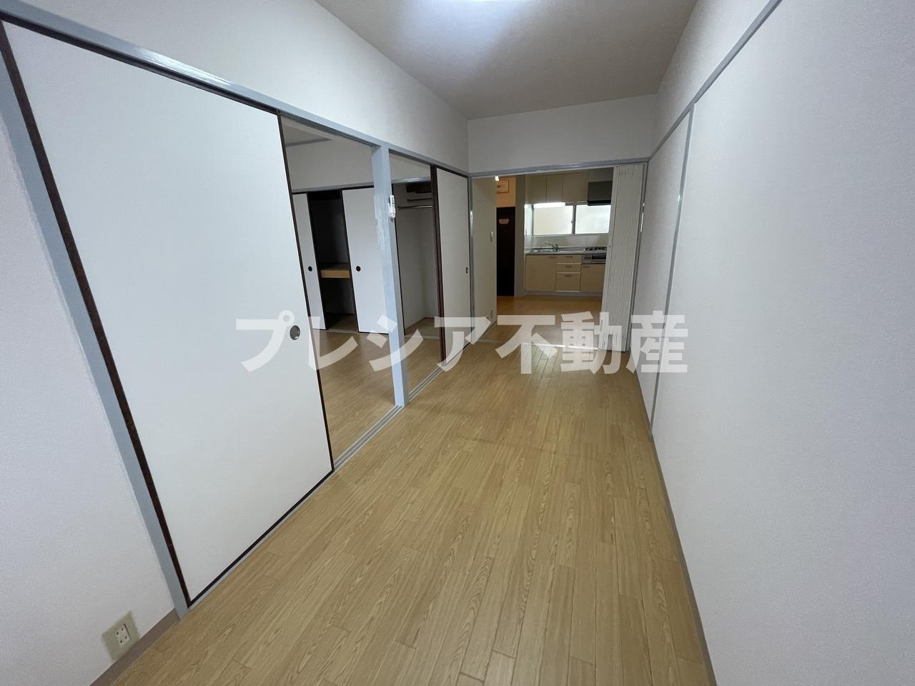 恒風園マンションの和室