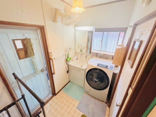 神戸市北区唐櫃台4丁目の洗面所|知識豊富なスタッフがお客様をサポートし、マイホーム探しのお手伝い。