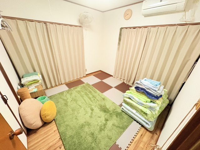 神戸市北区唐櫃台4丁目の洋室|各部屋通風、採光共に良好です♪