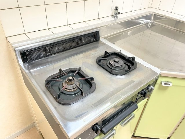 【キッチン】 | 桜美林ハイツC棟　三ッ沢上町駅が利用可能/緑豊かな住環境/大規模コミュニティ | ◆毎日使うものだからこそ、料理をする人にとって何口あるのかは重要なポイントですね！