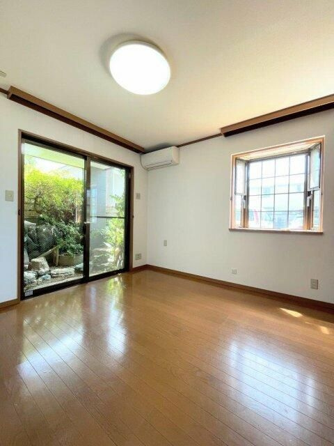 等々力３丁目テラスハウスの寝室