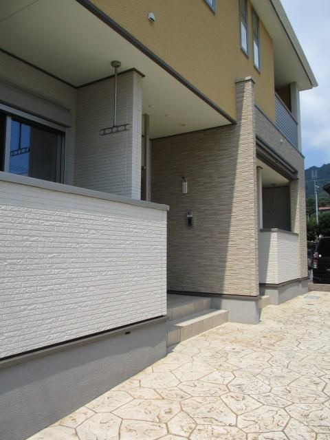 フィオーレ　Ⅱのエントランス
