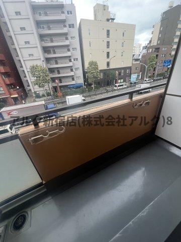 ライオンズプラザ方南町のバルコニー