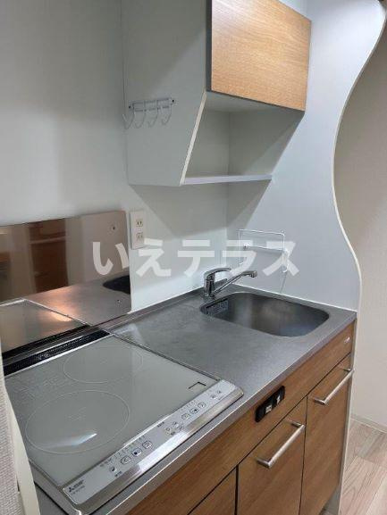 セレニテ神戸元町クレアのキッチン