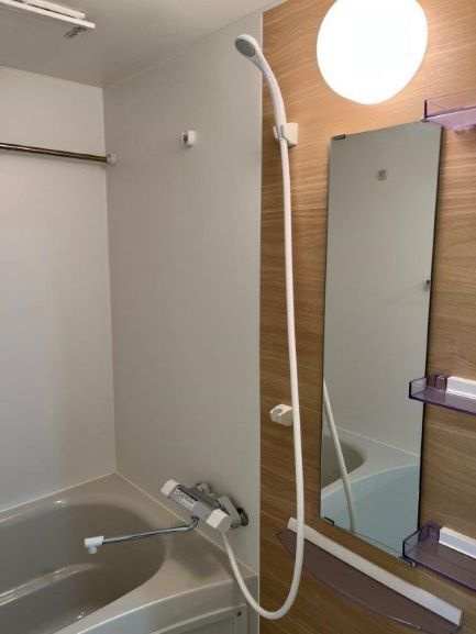 セレニテ神戸元町クレアの浴室