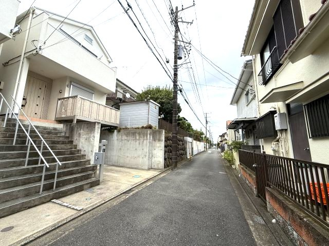 高台の閑静な住宅街　3LDK