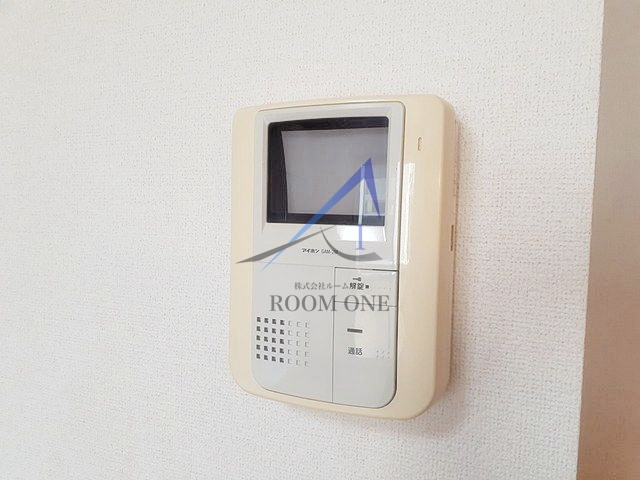 グローレジデンスのセキュリティ|モニター付きインターホンです。