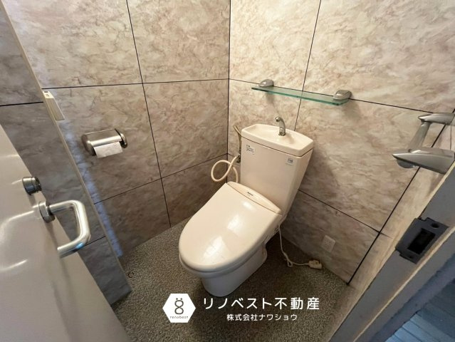 グランドメゾン小阪のトイレ|広さが確保された落ち着くプライベート空間です◎