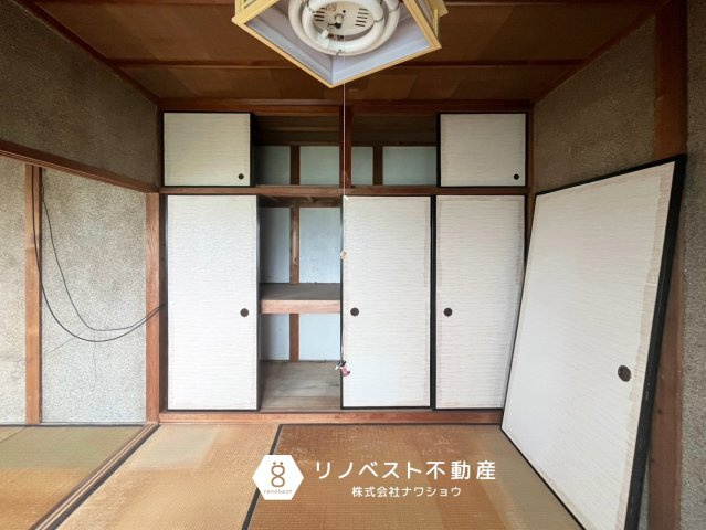 東大阪市友井４丁目の収納|【リノベスト不動産】女性スタッフ・男性スタッフ共に活躍中！

