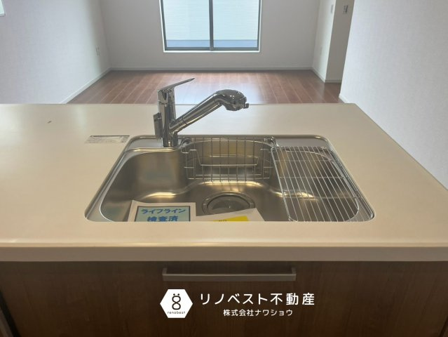 東大阪市南上小阪1期のキッチン|【リノベスト不動産】東大阪市・生野区・東成区での物件探しは弊社にお任せください！
