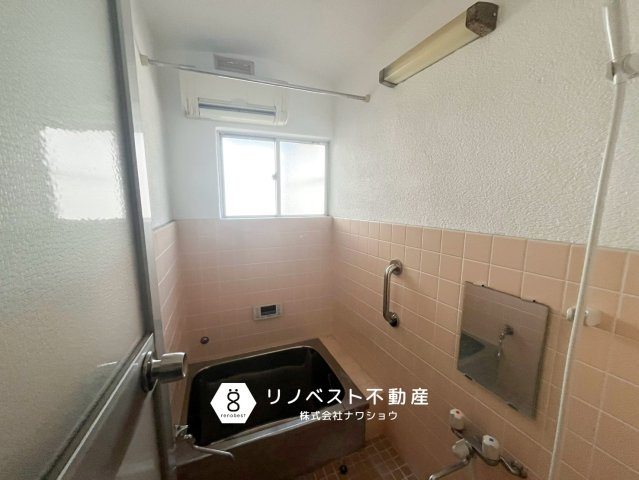 東大阪市荒川３丁目の浴室|【リノベスト不動産】テナント（事業用）物件のご紹介も可能です。事務所移転・新規開業等お気軽にご相談ください♪
