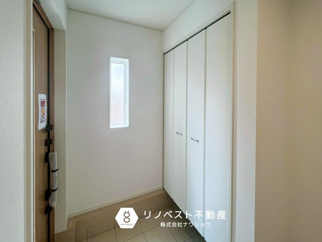 東大阪市金岡3丁目の玄関|【リノベスト不動産】土日祝も営業中！HPより来店予約も可能です◎
