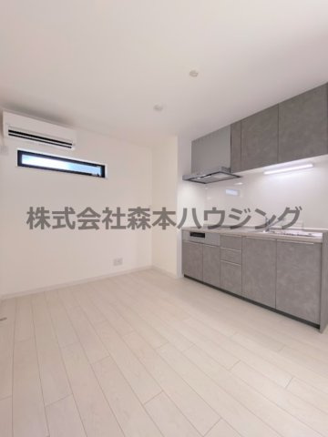 【居間・リビング】 | 　ラモーナ雁屋西町 | おしゃれな居間です