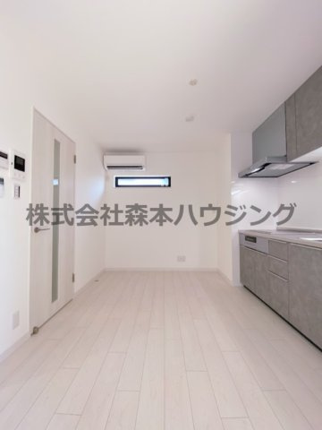 【居間・リビング】 | 　ラモーナ雁屋西町 | きれいな居間です