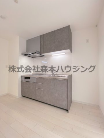 【キッチン】 | 　ラモーナ雁屋西町 | お料理しやすいキッチンです