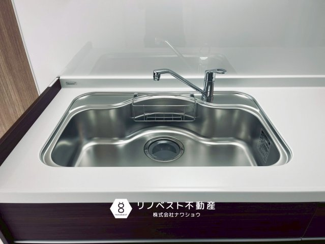 アクロシャトー俊徳道のキッチン|※撮影時のミスにより画像に加工が入っております。ご了承くださいませ。