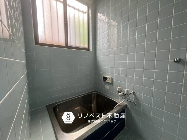 東大阪市南上小阪の浴室|【リノベスト不動産】土日祝も営業中！HPより来店予約も可能です◎
