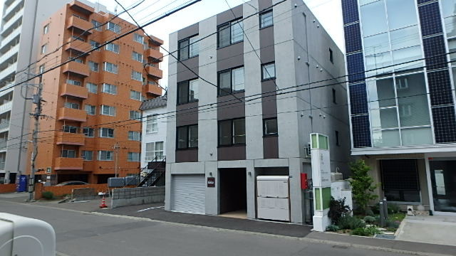 グローリア南１０条