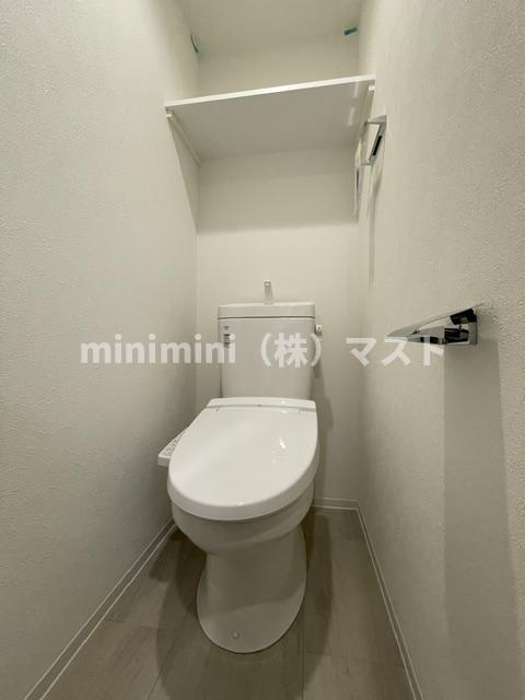 大阪市生野区巽北４丁目の賃貸マンションのトイレ