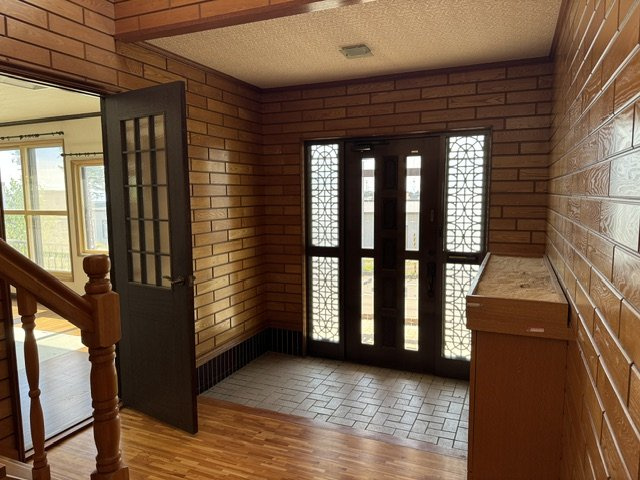 網走市駒場南３丁目　売家の玄関|玄関と玄関ドアです。