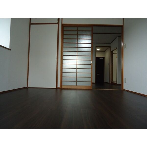 シャトーレ黒川 の内装