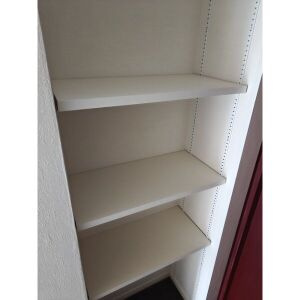 ラモヴェール白壁の収納